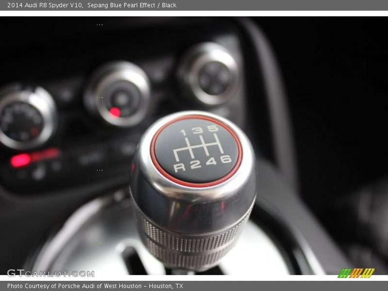  2014 R8 Spyder V10 6 Speed Manual Shifter