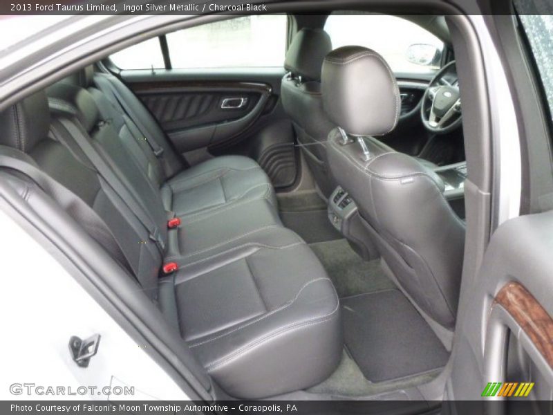 Ingot Silver Metallic / Charcoal Black 2013 Ford Taurus Limited
