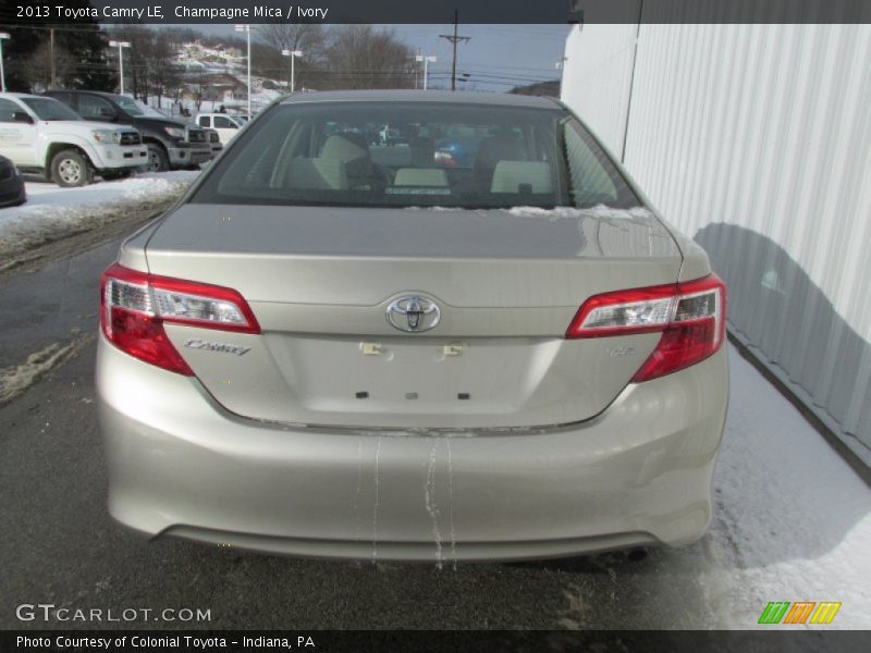 Champagne Mica / Ivory 2013 Toyota Camry LE