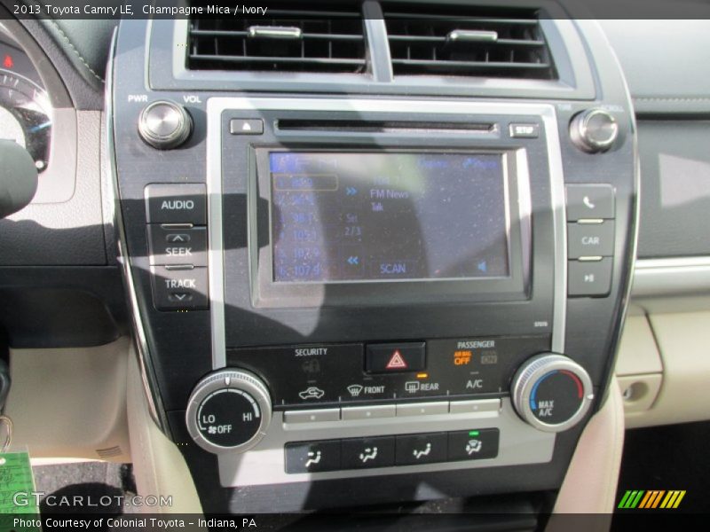 Champagne Mica / Ivory 2013 Toyota Camry LE