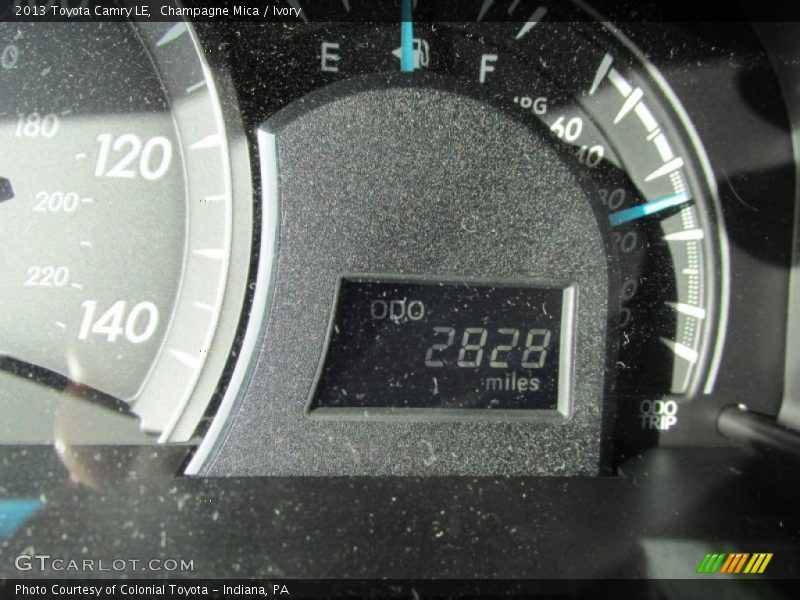 Champagne Mica / Ivory 2013 Toyota Camry LE