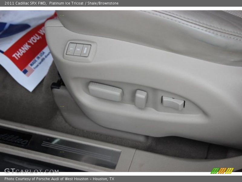 Platinum Ice Tricoat / Shale/Brownstone 2011 Cadillac SRX FWD