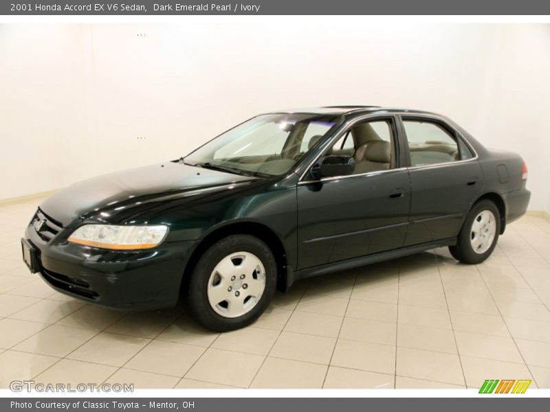 Front 3/4 View of 2001 Accord EX V6 Sedan