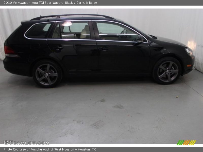 Black / Cornsilk Beige 2010 Volkswagen Jetta TDI SportWagen