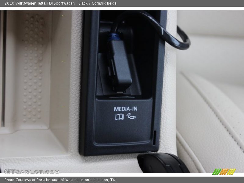 Black / Cornsilk Beige 2010 Volkswagen Jetta TDI SportWagen