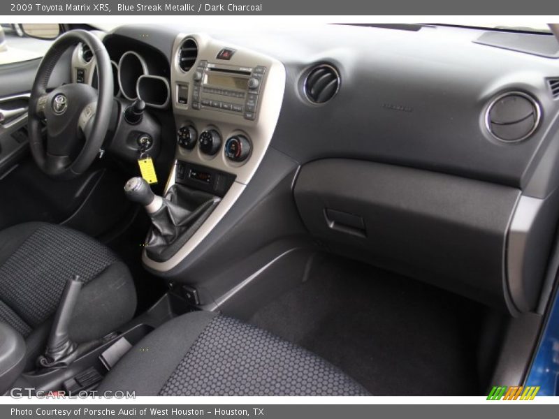  2009 Matrix XRS Dark Charcoal Interior