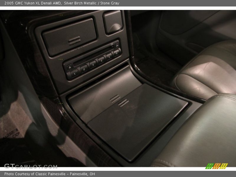 Silver Birch Metallic / Stone Gray 2005 GMC Yukon XL Denali AWD