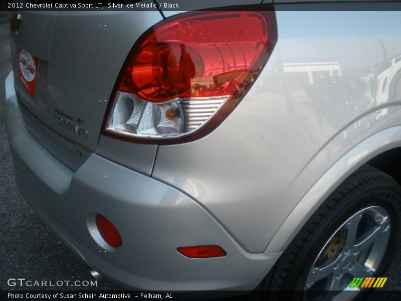 Silver Ice Metallic / Black 2012 Chevrolet Captiva Sport LT