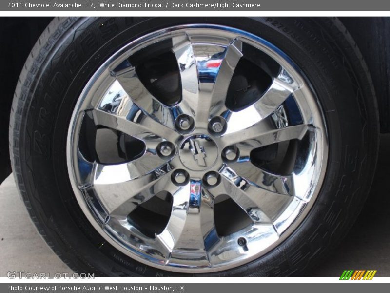 White Diamond Tricoat / Dark Cashmere/Light Cashmere 2011 Chevrolet Avalanche LTZ