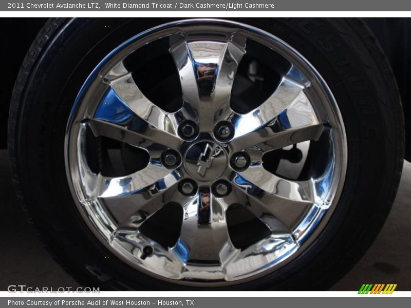 White Diamond Tricoat / Dark Cashmere/Light Cashmere 2011 Chevrolet Avalanche LTZ
