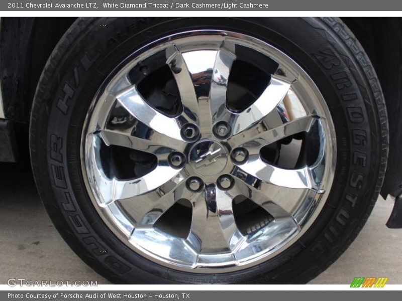 White Diamond Tricoat / Dark Cashmere/Light Cashmere 2011 Chevrolet Avalanche LTZ