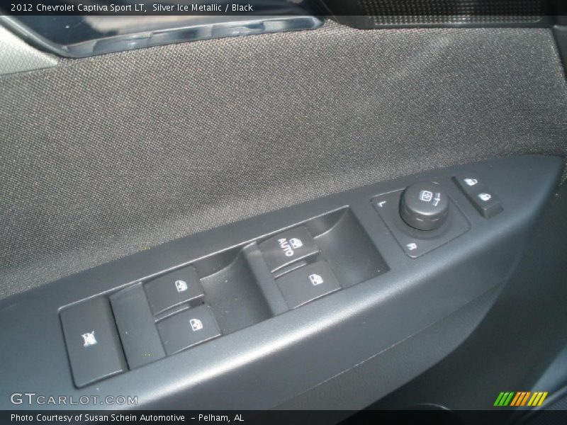 Silver Ice Metallic / Black 2012 Chevrolet Captiva Sport LT