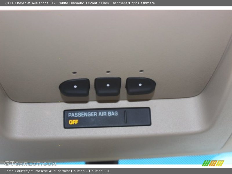 White Diamond Tricoat / Dark Cashmere/Light Cashmere 2011 Chevrolet Avalanche LTZ