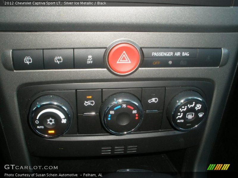 Silver Ice Metallic / Black 2012 Chevrolet Captiva Sport LT