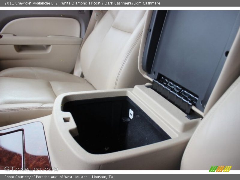 White Diamond Tricoat / Dark Cashmere/Light Cashmere 2011 Chevrolet Avalanche LTZ