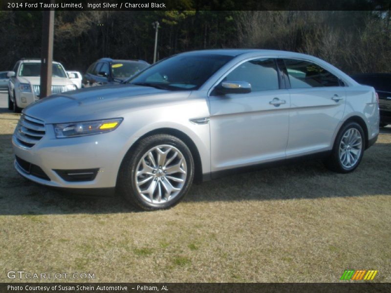 Ingot Silver / Charcoal Black 2014 Ford Taurus Limited