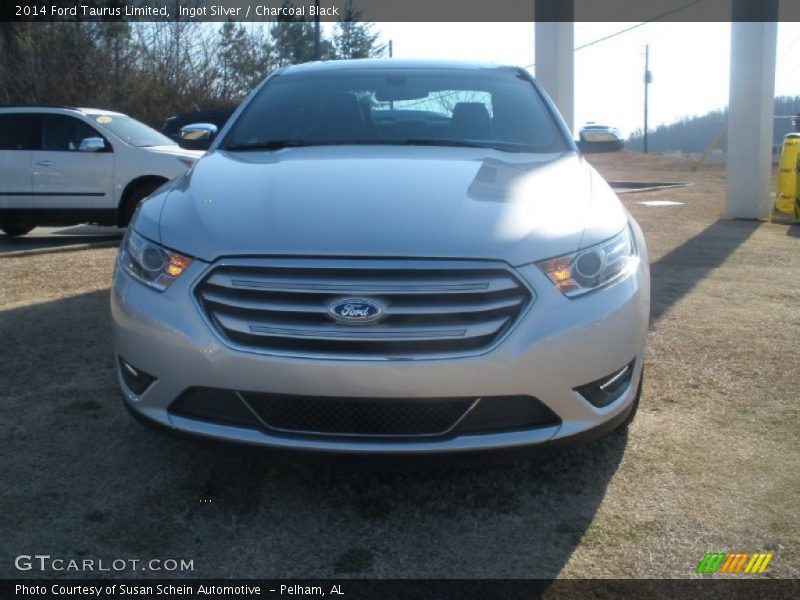 Ingot Silver / Charcoal Black 2014 Ford Taurus Limited