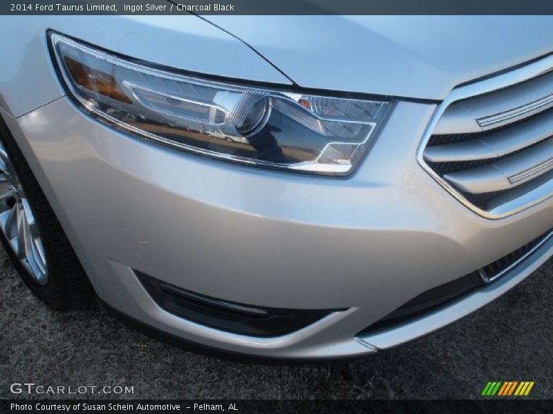 Ingot Silver / Charcoal Black 2014 Ford Taurus Limited