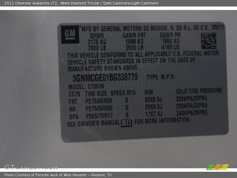 White Diamond Tricoat / Dark Cashmere/Light Cashmere 2011 Chevrolet Avalanche LTZ