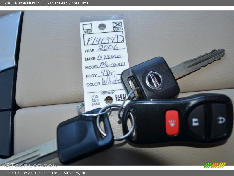 Glacier Pearl / Cafe Latte 2006 Nissan Murano S