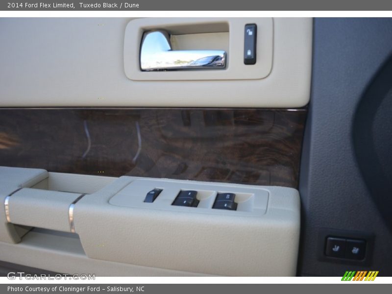 Tuxedo Black / Dune 2014 Ford Flex Limited
