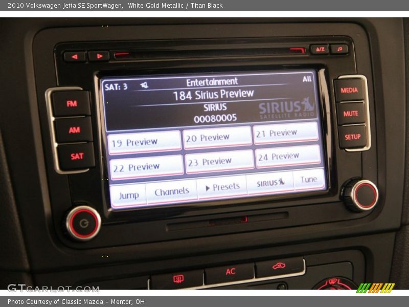 White Gold Metallic / Titan Black 2010 Volkswagen Jetta SE SportWagen