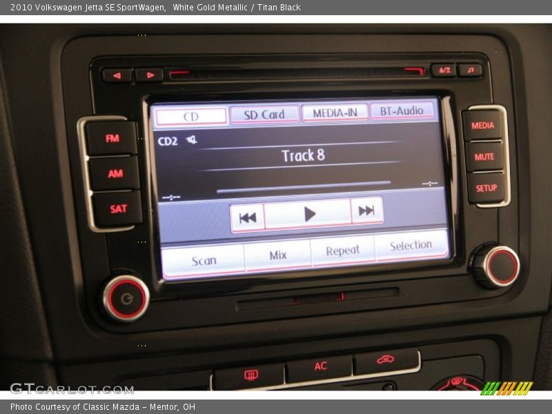 White Gold Metallic / Titan Black 2010 Volkswagen Jetta SE SportWagen