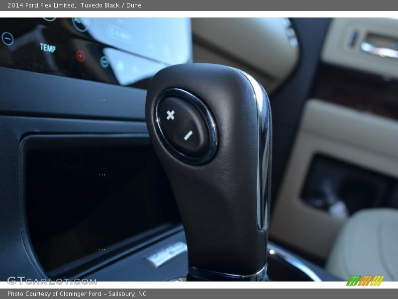 Tuxedo Black / Dune 2014 Ford Flex Limited