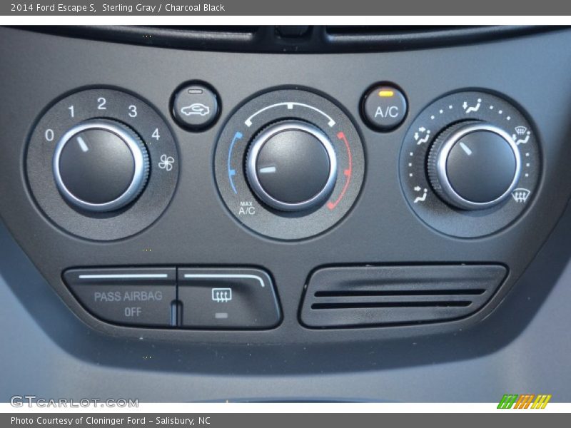 Sterling Gray / Charcoal Black 2014 Ford Escape S