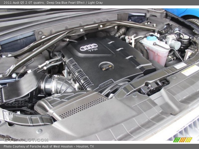 Deep Sea Blue Pearl Effect / Light Gray 2011 Audi Q5 2.0T quattro