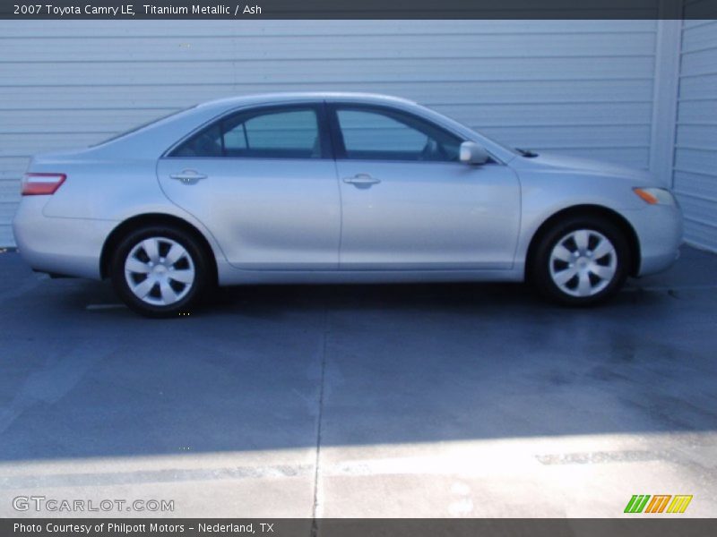 Titanium Metallic / Ash 2007 Toyota Camry LE
