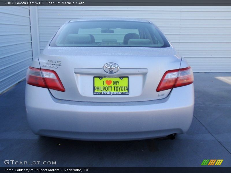Titanium Metallic / Ash 2007 Toyota Camry LE