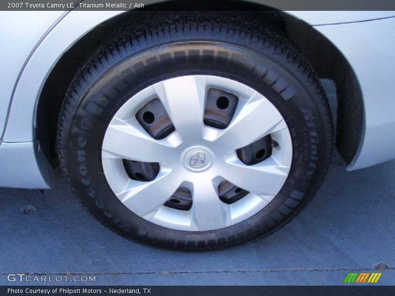Titanium Metallic / Ash 2007 Toyota Camry LE