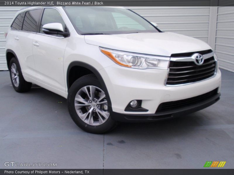 Blizzard White Pearl / Black 2014 Toyota Highlander XLE
