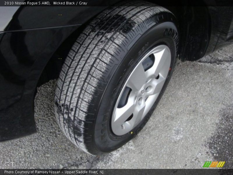 Wicked Black / Gray 2010 Nissan Rogue S AWD