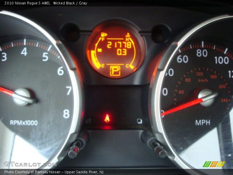 Wicked Black / Gray 2010 Nissan Rogue S AWD