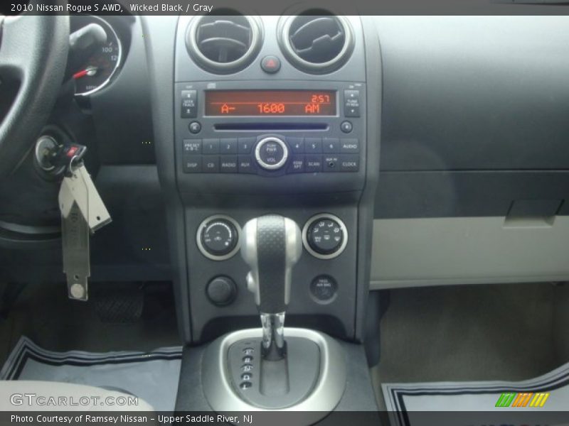 Wicked Black / Gray 2010 Nissan Rogue S AWD