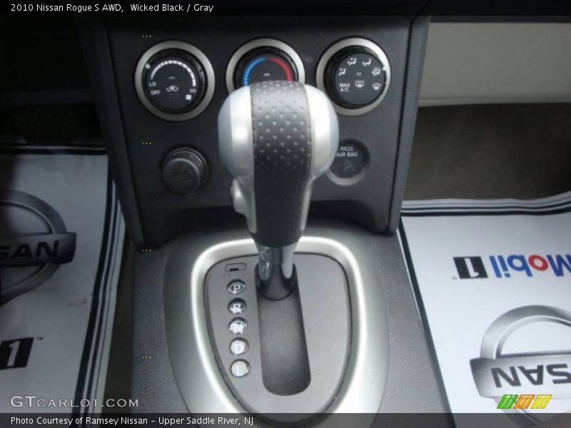 Wicked Black / Gray 2010 Nissan Rogue S AWD