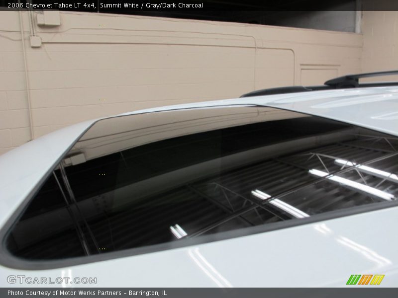 Summit White / Gray/Dark Charcoal 2006 Chevrolet Tahoe LT 4x4