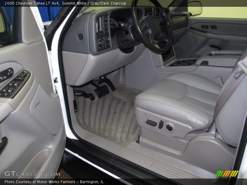 Summit White / Gray/Dark Charcoal 2006 Chevrolet Tahoe LT 4x4
