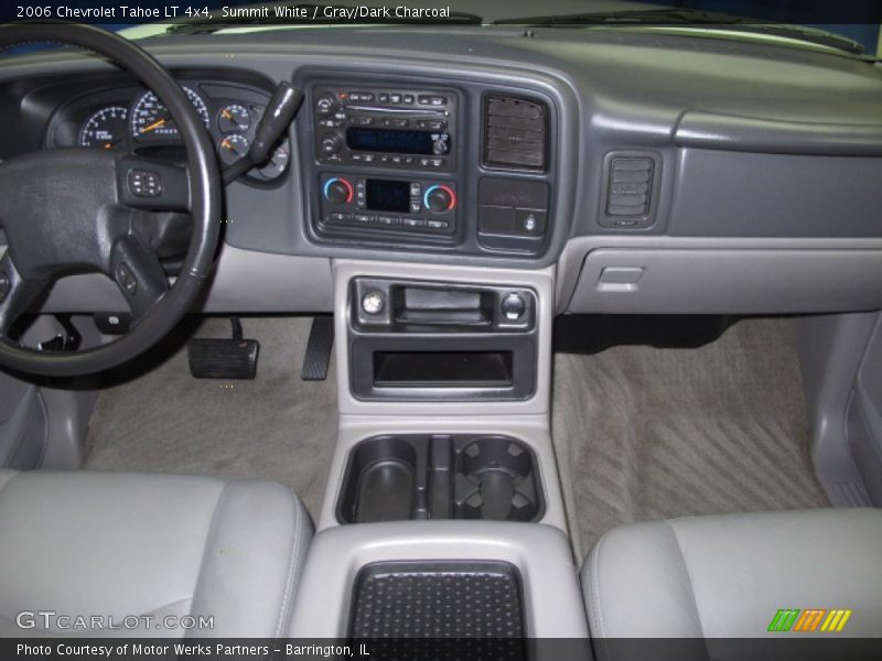 Summit White / Gray/Dark Charcoal 2006 Chevrolet Tahoe LT 4x4