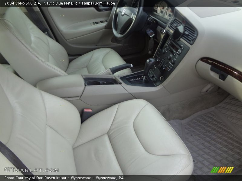 Nautic Blue Metallic / Taupe/Light Taupe 2004 Volvo S60 2.4