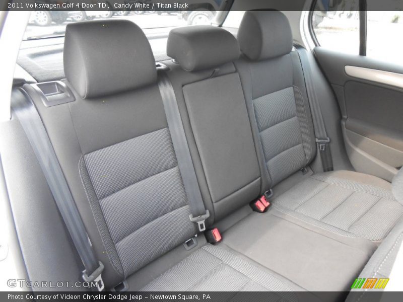 Candy White / Titan Black 2011 Volkswagen Golf 4 Door TDI