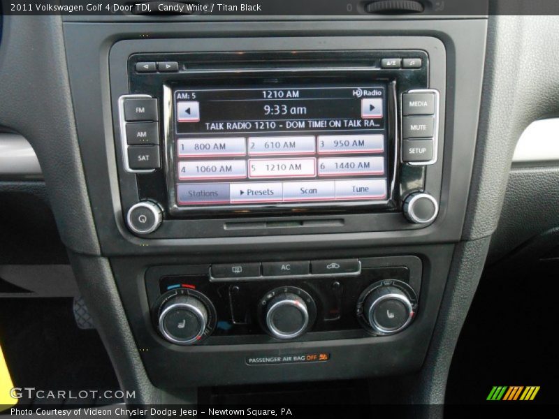 Candy White / Titan Black 2011 Volkswagen Golf 4 Door TDI