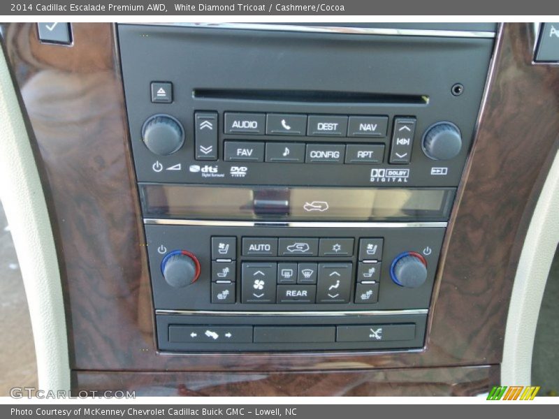 Controls of 2014 Escalade Premium AWD