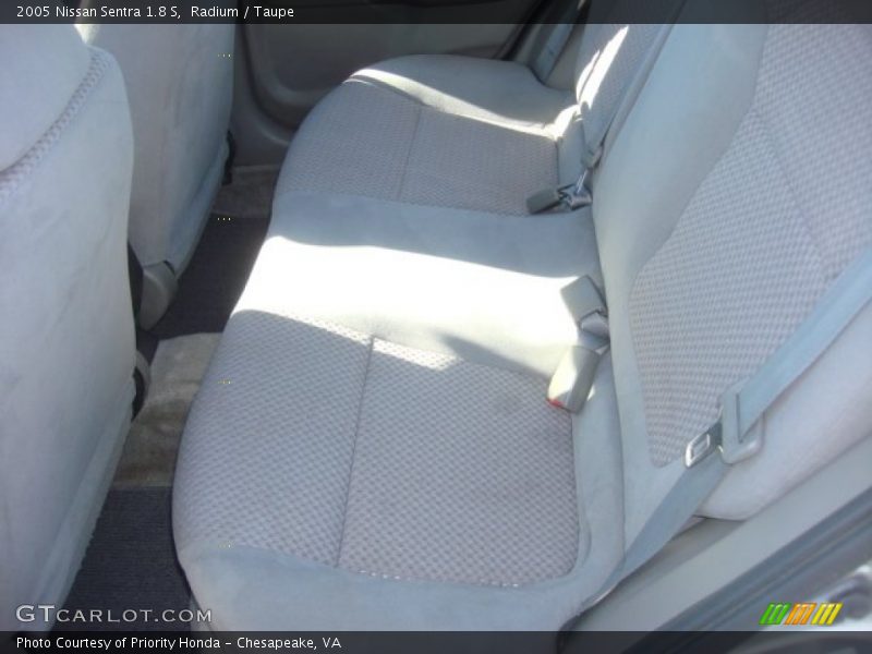 Radium / Taupe 2005 Nissan Sentra 1.8 S
