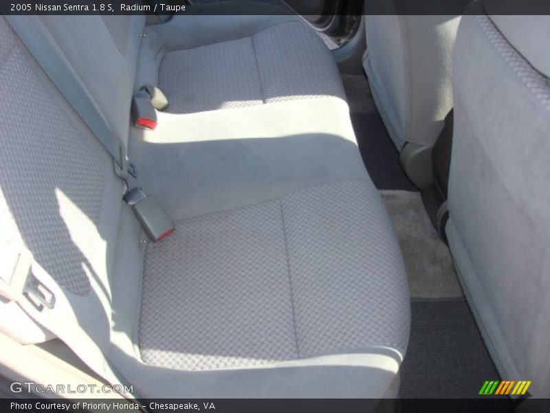 Radium / Taupe 2005 Nissan Sentra 1.8 S