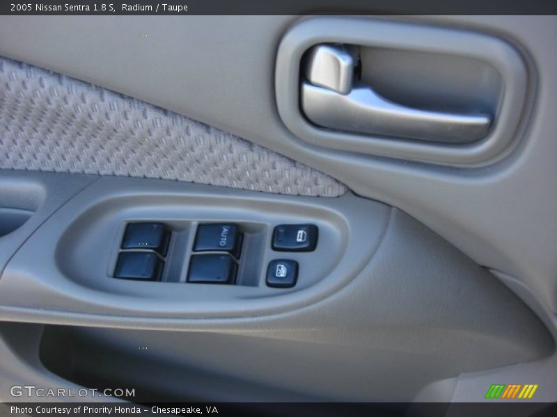Radium / Taupe 2005 Nissan Sentra 1.8 S