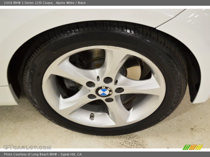 Alpine White / Black 2009 BMW 1 Series 128i Coupe