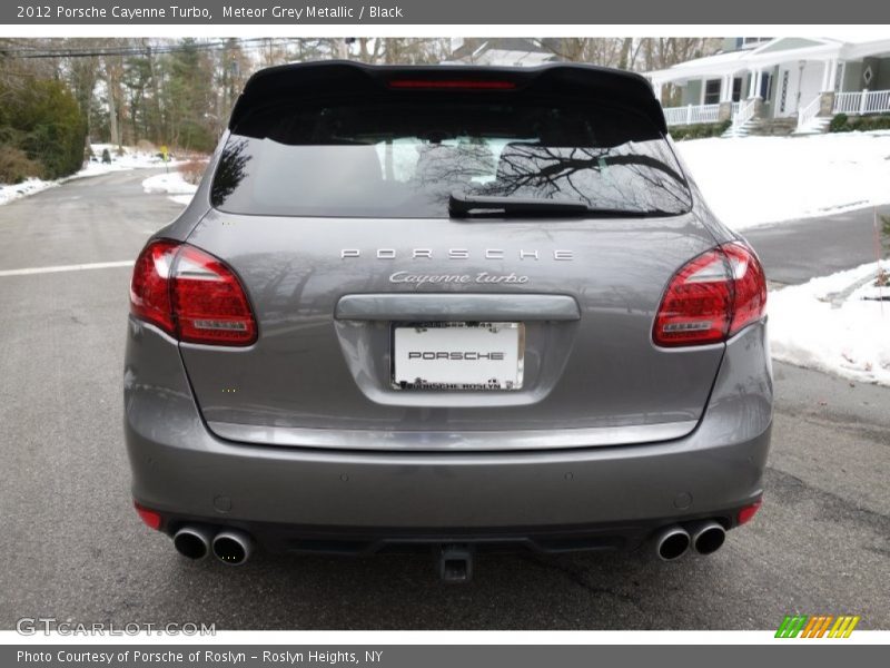 Meteor Grey Metallic / Black 2012 Porsche Cayenne Turbo